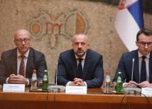 Milan Radoii (sredina), foto: Milos Tesic/ATAImages